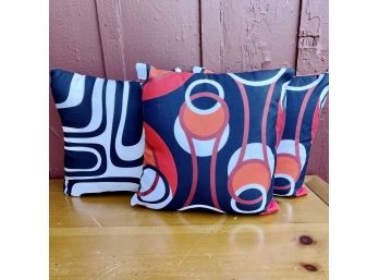 A Group Of 4 Mod Primary Color Throw Pillows - 14' Square - Society 6
