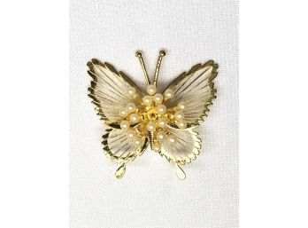 Beautiful Gold-tone & Pearl Butterfly Brooch
