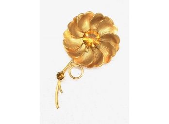 Vintage Goldtone Figural Floral Brooch W/ Topaz Colored Stone