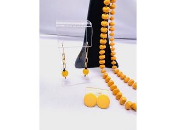 Vintage Marigold Bead Necklace W/ 2 Pairs Of Earrings