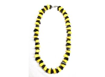 Vintage Chunky Yellow & Black Bead Necklace