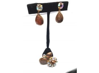 Gold Fleck Earrings & Brooch Set W/ Aurora Borealis