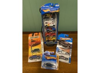 Lot 1 Of New In The Box Matchbox / Hotwheels Cars For Collectors Or Fun