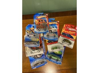 Lot 3 New In The Package Hot Wheels / Matchbox Cars