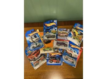 Lot 2 Of Matchbox / Hotwheels Cars New In Package For Fun Or Collecting