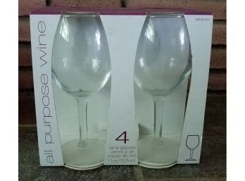 Libbey's All Purpose Wine Glass 11 Oz. Set Of (4)