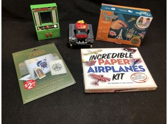 Frogger Arcade And Crafting Lot
