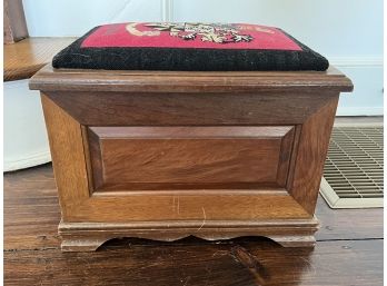 Small Solid Wood Chest With Needlepoint Irish Family Crest 'campbell' Cushioned Seat