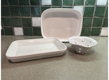 Apilo, Farmhouse Pottery, VT & Corningware Ceramic Kitchenware