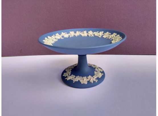 Vintage Wedewood Blue Jasperware Compote Pedestal Candy Dish With Grapevine Motif