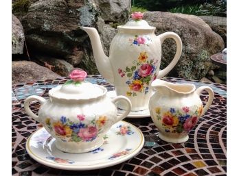 TEA POT,  CREAMER & SUGAR FROM FONDEVILLE AMBASSADOR WARE ENGLAND Paired With Two Small Dessert Plates