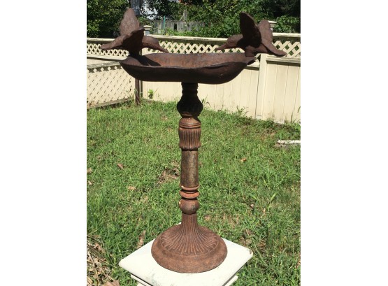 Cute All Cast Iron Bird Bath - Great Rusty Patina - Has Two Birds Perched On The Rim - Tabletop Sized !