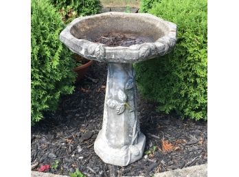 Very Nice Vintage Cement Birdbath - With Leafy Design - All One Piece - Great Weathered Patina - Nice !