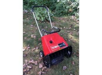 Nice TORO CR20E Snow Thrower - Need Pull Cord / Also Has Electric Start - Untested - Very Good Condition