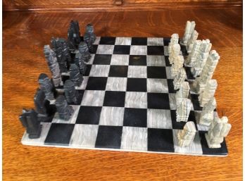 Fantastic ! - ALL HAND CARVED Vintage Onyx Chess Set - No Damage - Lacking Two Pieces - GREAT Colors - WOW !