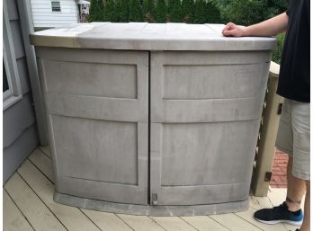 Very Large AS -IS SUNCAST Outdoor Bin - Use For Trash Cans - Cushion Storage - BBQ Items - Lawn / Garden Items