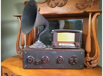Two Vintage Radios - ATWATER KENT With Huge Horn Along With Brown General Electric Bakelite Radio - ONE LOT !