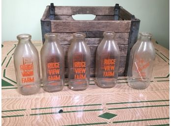 Five (5) Vintage Milk Bottles / Crate - 4 Bottles Ridge View Farm In Farmington & 1 Gilbert Dairy Rocky Hill