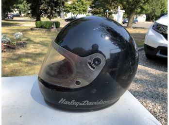 Vintage Black HARLEY DAVIDSON Motorcycle Helmet By BELL - All Black Size S / M - Great Looking HD Helmet !