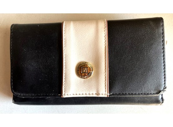 Outstanding New Old Stock 'STONE MOUNTAIN' Ladies Wallet