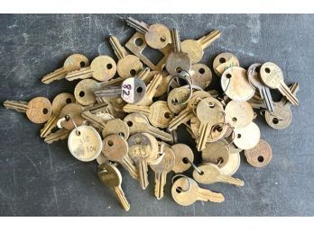 Large Lot Of Keys, Most Brass