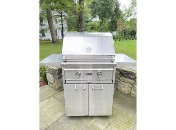 Lynx Outdoor Grill With Pullout Side Shelfs  (LOC W1)