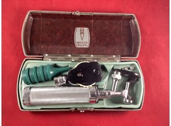 Vintage Welch Allyn Diagnostic Ophthalmoscope Otoscope Eye Ear Nose Throat In Original Bakelite Case Clean