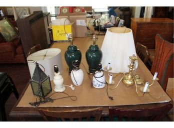 Lamp Lot With Brass Hanging Ceiling Light