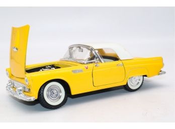 Vintage Yellow Ford Thunderbird 1/24 SS7714