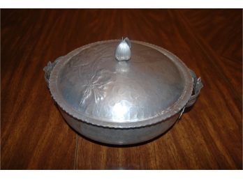 Aluminum Bowl With Rose Lid