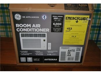 GE Air Conditioner New In Box 6000 Btu