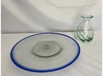 Excellent Handmade Mexican Art Glass Serving Duo