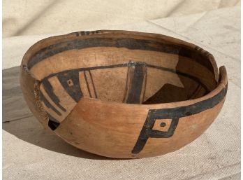 VERY Early PUEBLO INDIAN TERRA COTTA POLYCHROME SHALLOW BOWL- Possibly Ancient