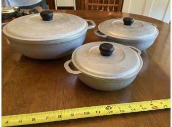 Three Imusa Cast Aluminum Cooking Pots W Lids (small, Medium, Large)
