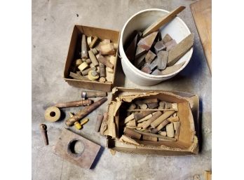 Boxes Of Wine Room Barrel Wooden Spigots,  Nozzles, Plugs, Wedges