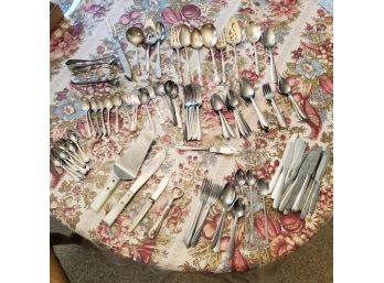 Large Lot Of Vintage Silverplate Flatware 150 Total Pieces