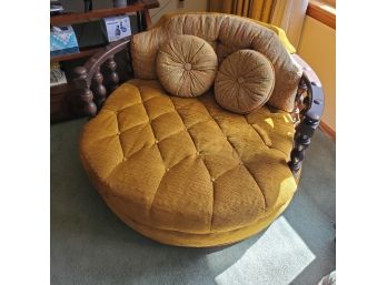 Mid Century Schnadig Furniture Gold Cushioned Wide Round 1 To 2-person Rare Barrel Chair
