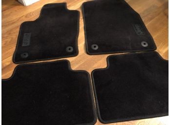 Set Of 4 Floormats For A 2011-17 Jeep Grand Cherokee - Lot 1