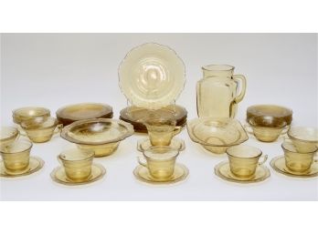 1930s Vintage Amber Yellow Depression Glass Set Spoke Pattern Patrician