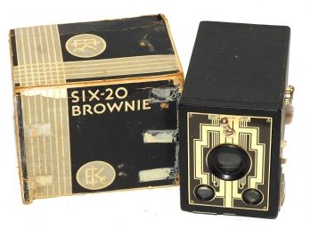 Vintage Brownie Six 20 Camera In Orig. Box