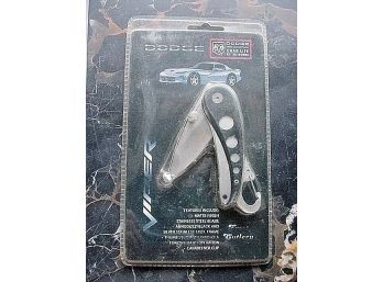 FROST CUTLERY KNIFE DODGE VIPER , NEW IN BLISTER PACKAGE