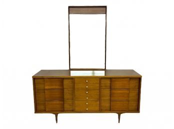 Mid Century Modern 9 Drawer Dresser Bureau By Johnson Carper