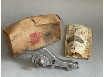 A Vintage Ridgely Trimmer, Original Box