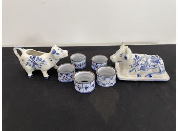 DELFT NAPKIN RINGS, CREAMER, AND BUTTER