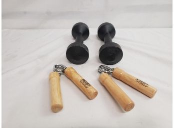 Everlast Wood Handle Extra Strength Hand Grip And Small Steel Weights