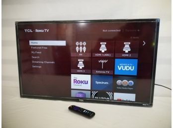 TCL 32' Class 3-Series HD LED ROKU Smart TV - 32S301 With Remote