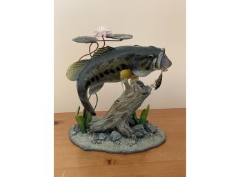 Backwater Bass By George Krurt Freshwater Trophies Sculpture Collection Danbury Mint