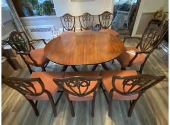 Beautiful Dining Room Table & 8 Chairs