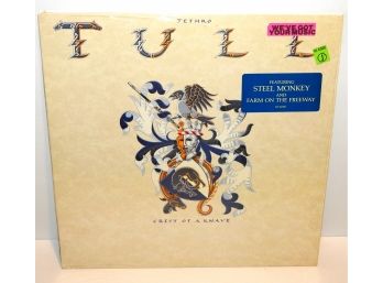 Jethro Tull Crest Of A Knave Record Album LP