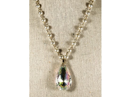 Iridescent Crystal Pendant Faux Pearl Necklace Vintage